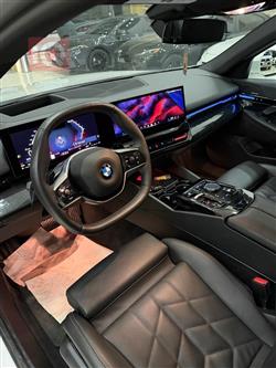 بي ام دبليو الفئة 5